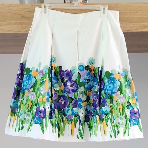 Vibrant Blue and Green Pleated Mini A-Line Skirt - Picture 1 of 5
